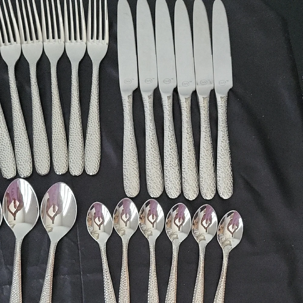 Elegant Silver Cutlery Set
